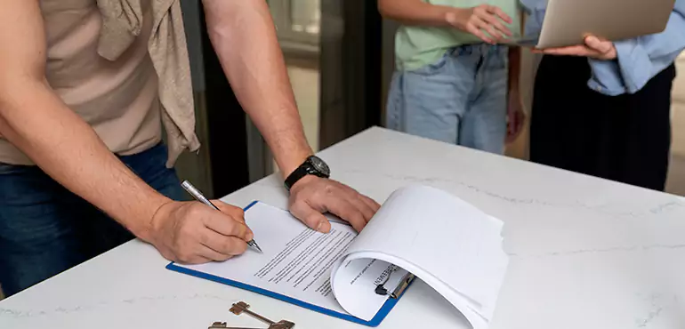 Advantages of Using Assignment of Contract in Real Estate in Dunellen, NJ